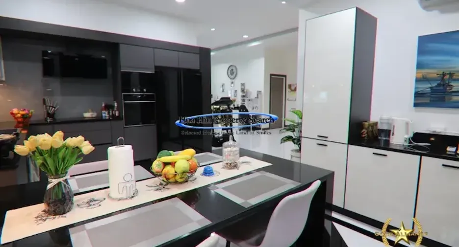 For sale 3 bedrooms house in Hua Hin, Prachuap Khiri Khan