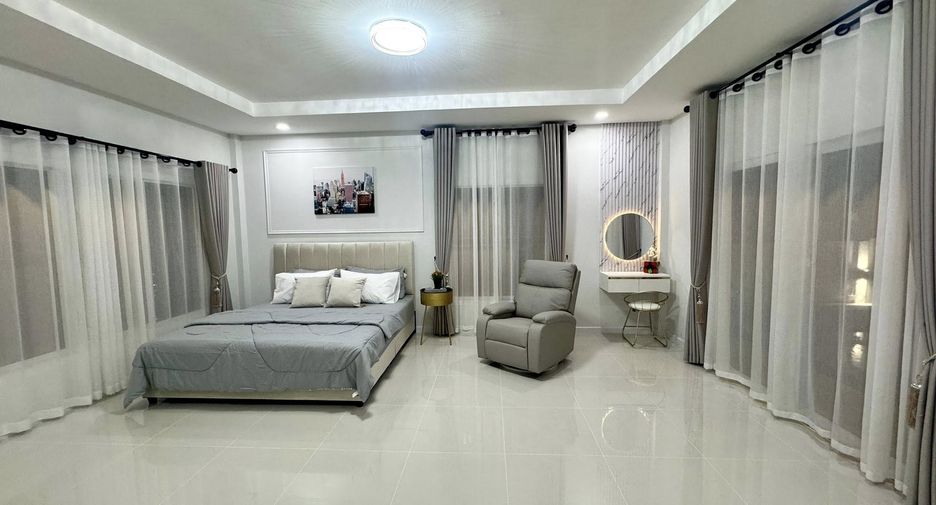 Haus zum Kauf mit 3 Zimmer in Bang Lamung, Chonburi