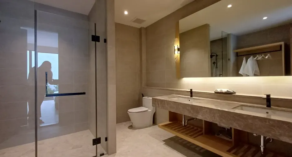 For rent and for sale 10 bedrooms house in Bang Lamung, Chonburi
