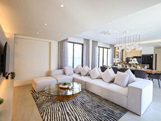 For sale 5 bedrooms villa in Bang Lamung, Chonburi