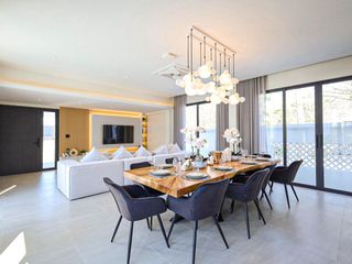 For sale 5 bedrooms villa in Bang Lamung, Chonburi