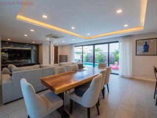 For sale 4 bedrooms house in Bang Lamung, Chonburi