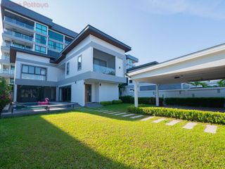 For sale 4 bedrooms house in Bang Lamung, Chonburi