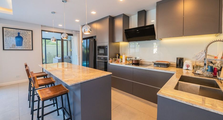 À vendre 4 chambres maison à Bang Lamung, Chonburi