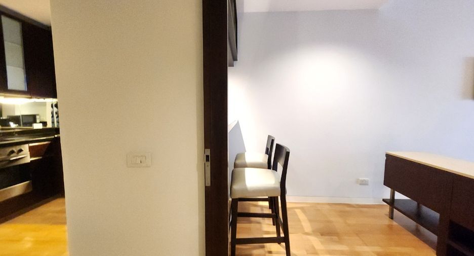 Condo en alquiler de 1 habitaciones en Khlong Toei, Bangkok