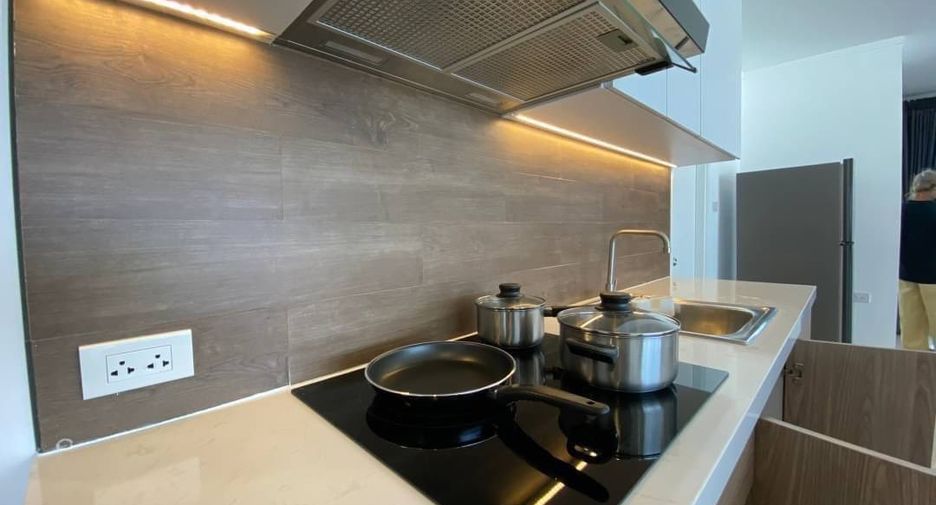 For sale 3 bedrooms condo in Bang Lamung, Chonburi