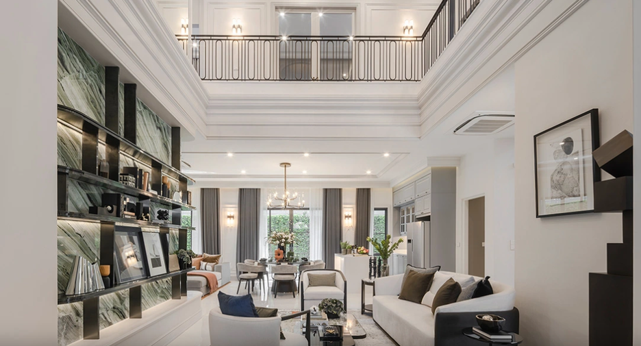 Haus zum Kauf mit 5 Zimmer in Bang Kapi, Bangkok