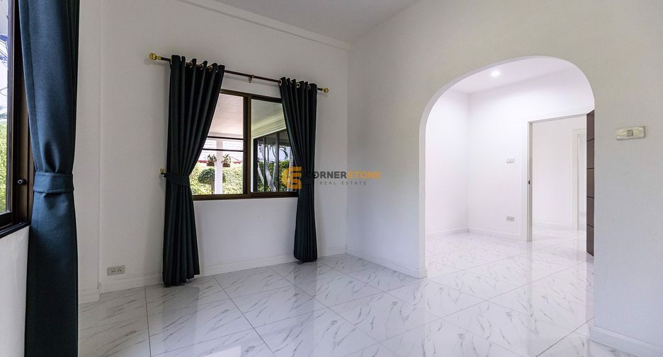 For sale 3 bedrooms house in East Pattaya, Pattaya