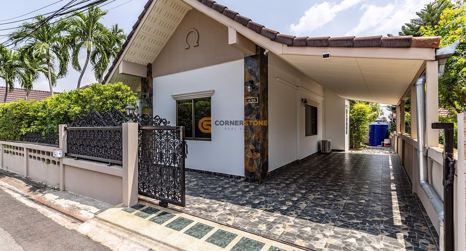 For sale 3 bedrooms house in East Pattaya, Pattaya