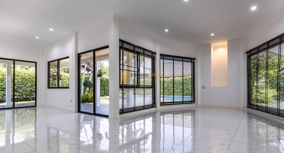 For sale 3 bedrooms house in East Pattaya, Pattaya