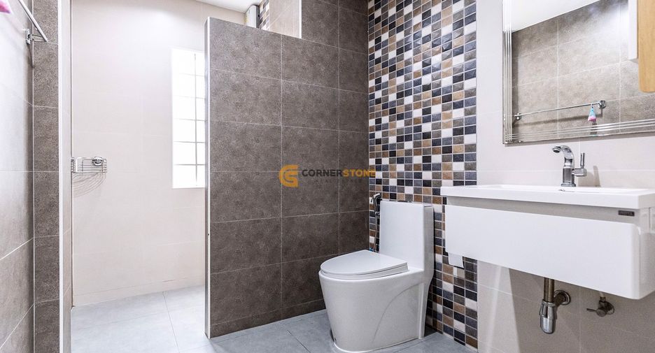 For sale 3 bedrooms house in East Pattaya, Pattaya