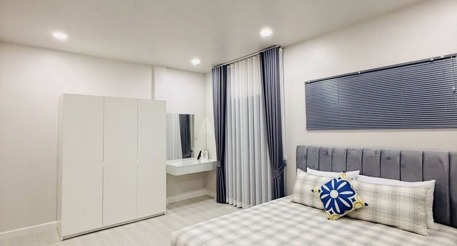 For sale 2 bedrooms townhouse in Bang Lamung, Chonburi