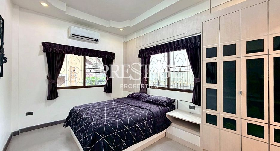 For sale 3 bedrooms house in East Pattaya, Pattaya