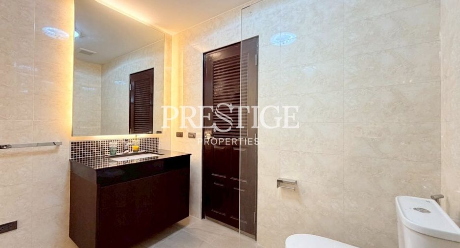 For sale 3 bedrooms house in East Pattaya, Pattaya