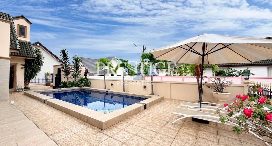 For sale 3 bedrooms house in East Pattaya, Pattaya