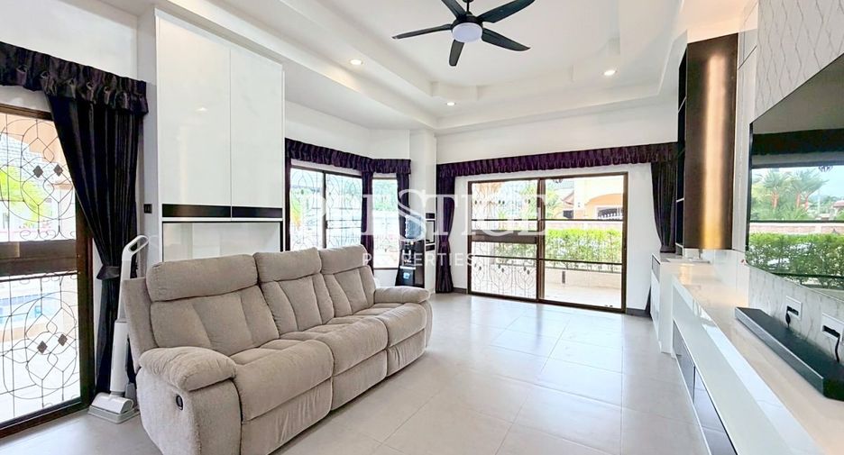For sale 3 bedrooms house in East Pattaya, Pattaya