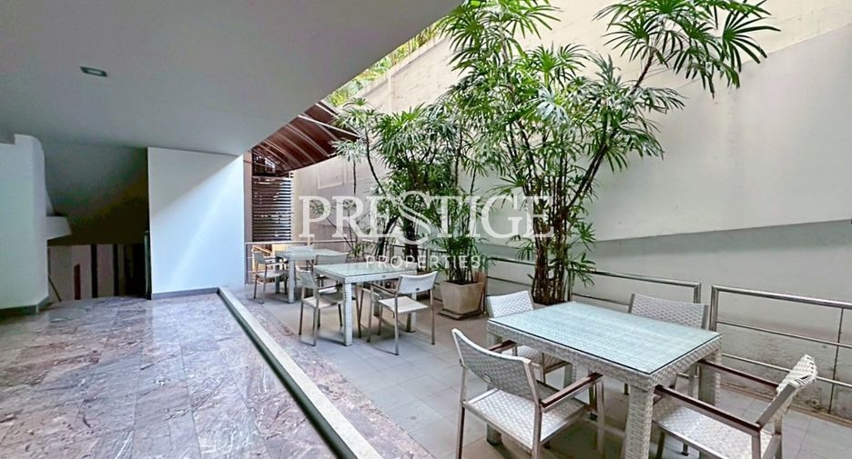 For sale 3 bedrooms condo in Bang Lamung, Chonburi