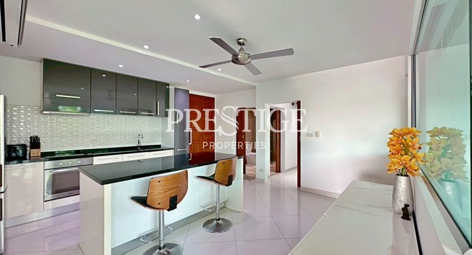 For sale 3 bedrooms condo in Bang Lamung, Chonburi
