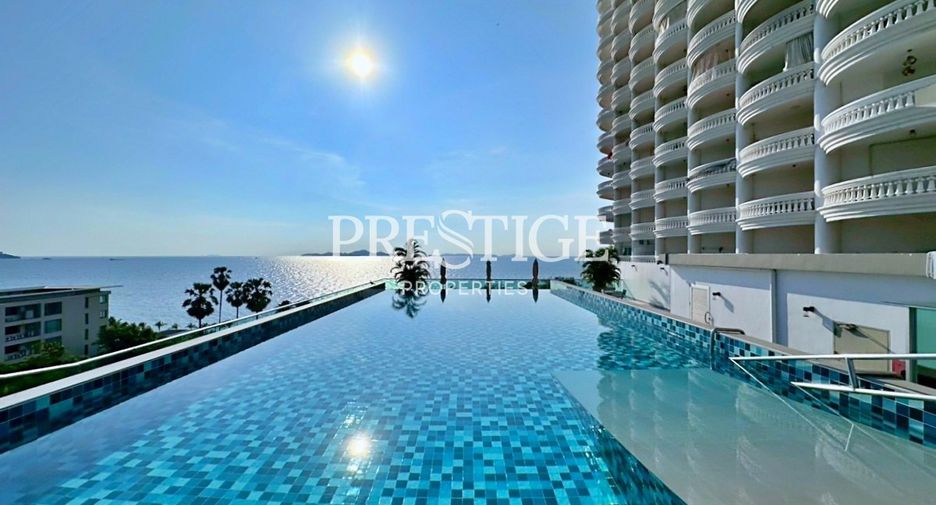For sale 3 bedrooms condo in Bang Lamung, Chonburi