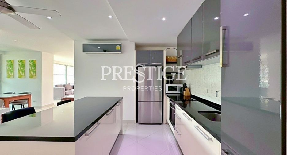 For sale 3 bedrooms condo in Bang Lamung, Chonburi