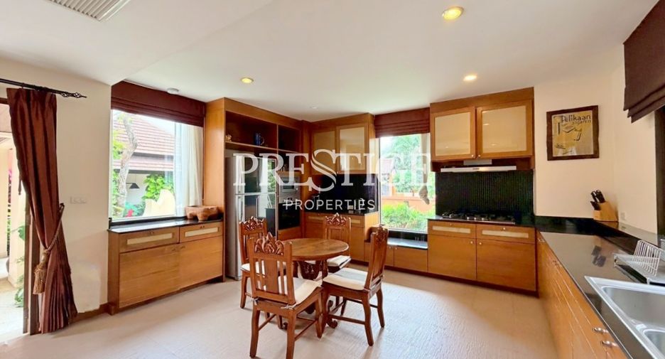 For sale and for rent 5 bedrooms house in East Pattaya, Pattaya