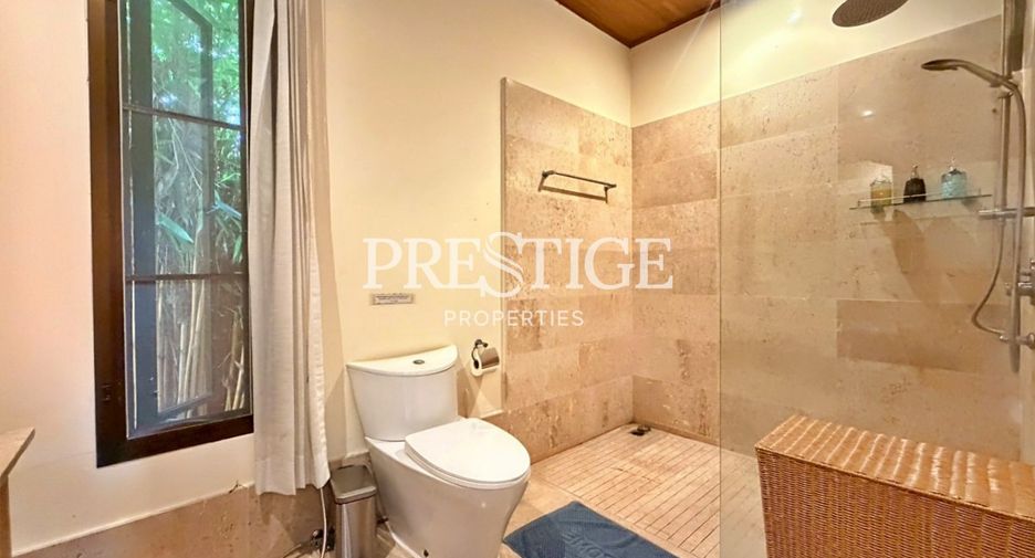 For sale and for rent 5 bedrooms house in East Pattaya, Pattaya