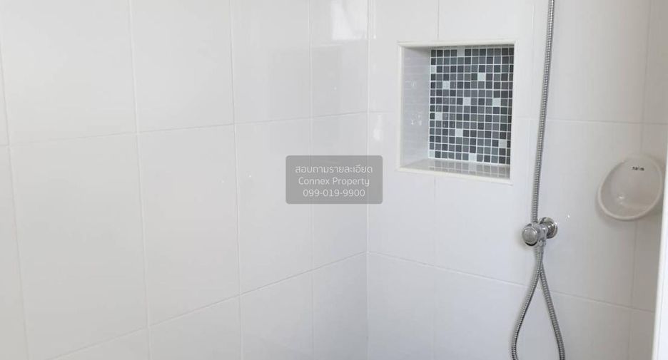 Reihenhaus zum Kauf mit 3 Zimmer in Lat Phrao, Bangkok