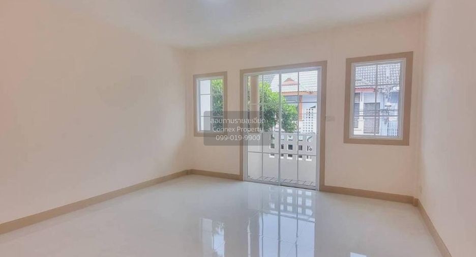 For sale 3 bedrooms townhouse in Bang Bua Thong, Nonthaburi