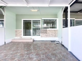 For sale 2 bedrooms townhouse in Bang Bo, Samut Prakan