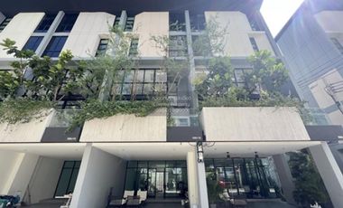 Casa adosada en venta de 2 habitaciones en Mueang Samut Prakan, Samut Prakan