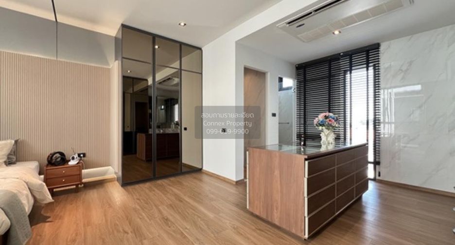 Casa adosada en venta de 2 habitaciones en Mueang Samut Prakan, Samut Prakan