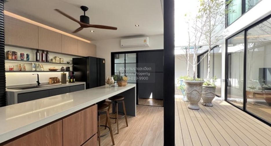 Casa adosada en venta de 2 habitaciones en Mueang Samut Prakan, Samut Prakan
