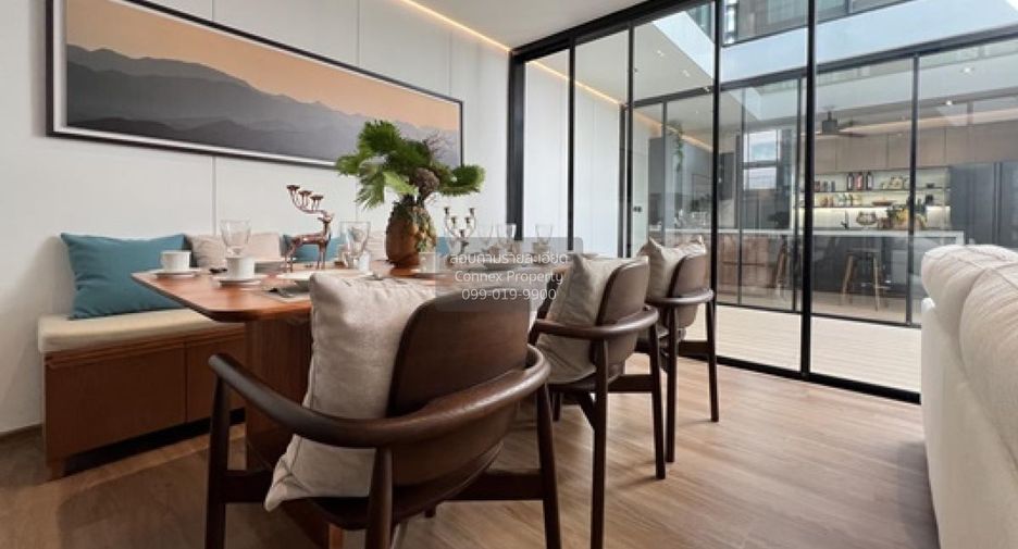 Casa adosada en venta de 2 habitaciones en Mueang Samut Prakan, Samut Prakan