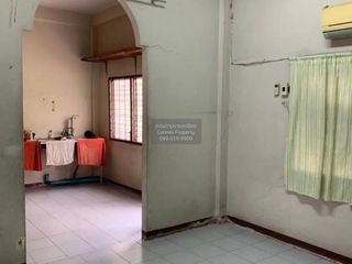 Reihenhaus zum Kauf mit 3 Zimmer in Bang Khen, Bangkok