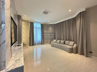 Casa en venta de 4 habitaciones en Lat Krabang, Bangkok