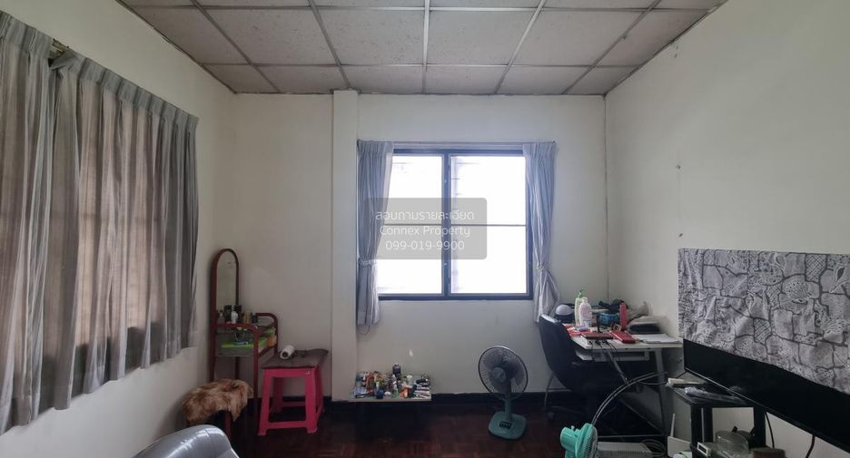 For sale 3 bedrooms house in Saphan Sung, Bangkok