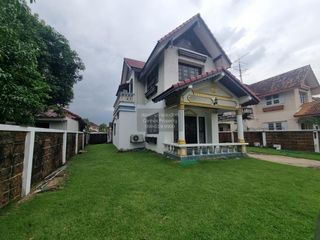 Casa en venta de 3 habitaciones en Saphan Sung, Bangkok