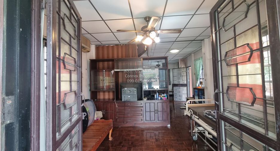 For sale 3 bedrooms house in Saphan Sung, Bangkok