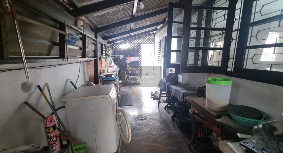 For sale 3 bedrooms house in Saphan Sung, Bangkok