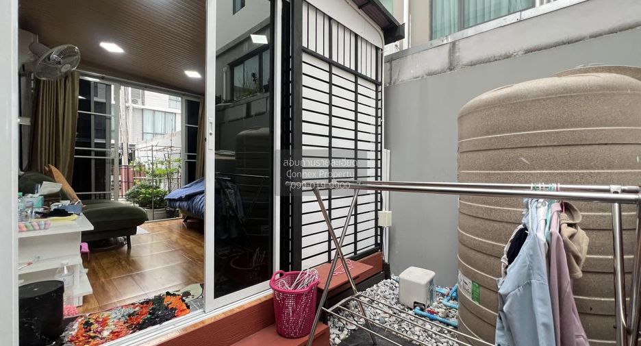 Reihenhaus zum Kauf mit 3 Zimmer in Thanyaburi, Pathum Thani