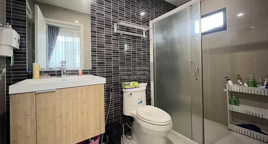 Reihenhaus zum Kauf mit 3 Zimmer in Thanyaburi, Pathum Thani