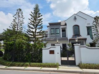 出售 5 卧室 独立屋 在 Saphan Sung, 曼谷