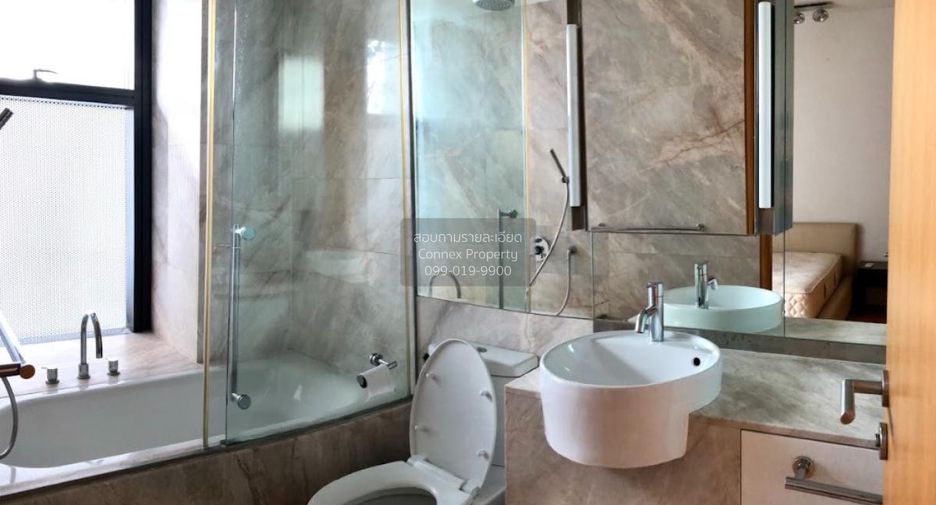 For rent 2 bedrooms condo in Sathon, Bangkok