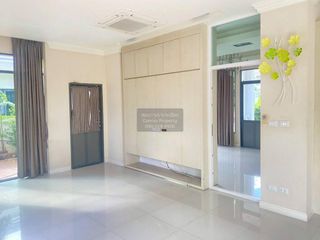 For rent 5 bedrooms house in Min Buri, Bangkok