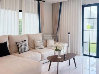 For rent 4 bedrooms house in Khan Na Yao, Bangkok