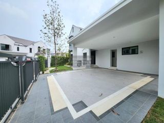 For rent 4 bedrooms house in Saphan Sung, Bangkok