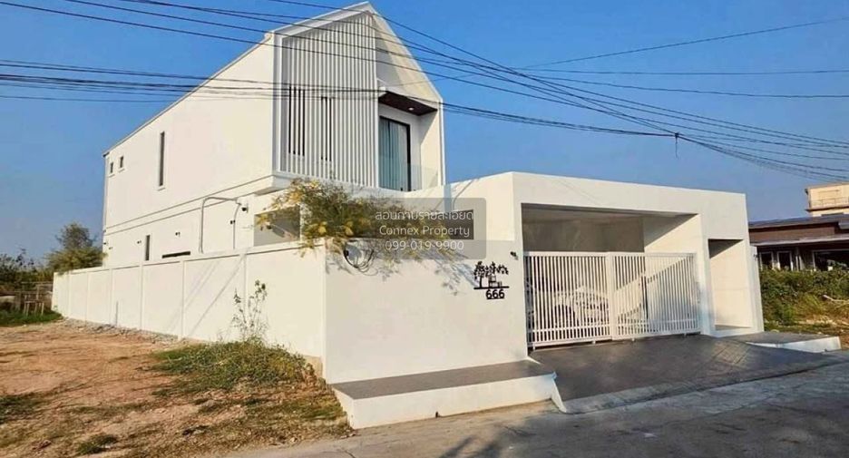 ให้เช่า 4 ห้องนอน บ้านเดี่ยว ใน ลาดกระบัง, กรุงเทพฯ