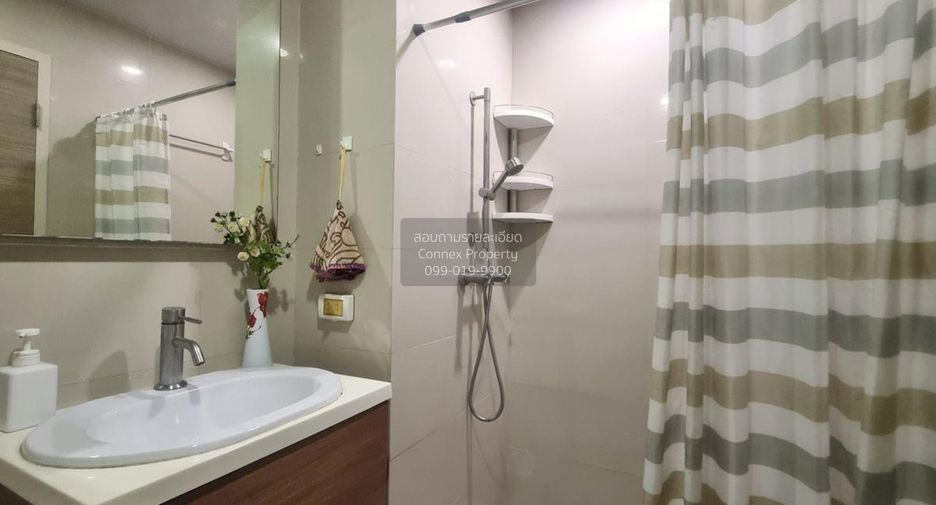 For rent 2 bedrooms condo in Khlong San, Bangkok