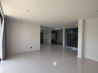 出租 3 卧室 联排别墅 在 Chatuchak, 曼谷