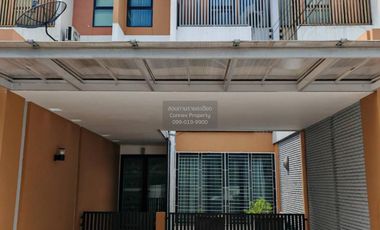 For rent 3 bedrooms townhouse in Don Mueang, Bangkok